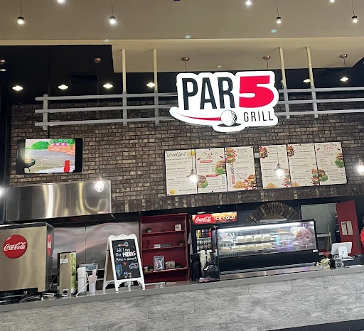 Par 5 Grill photo 5